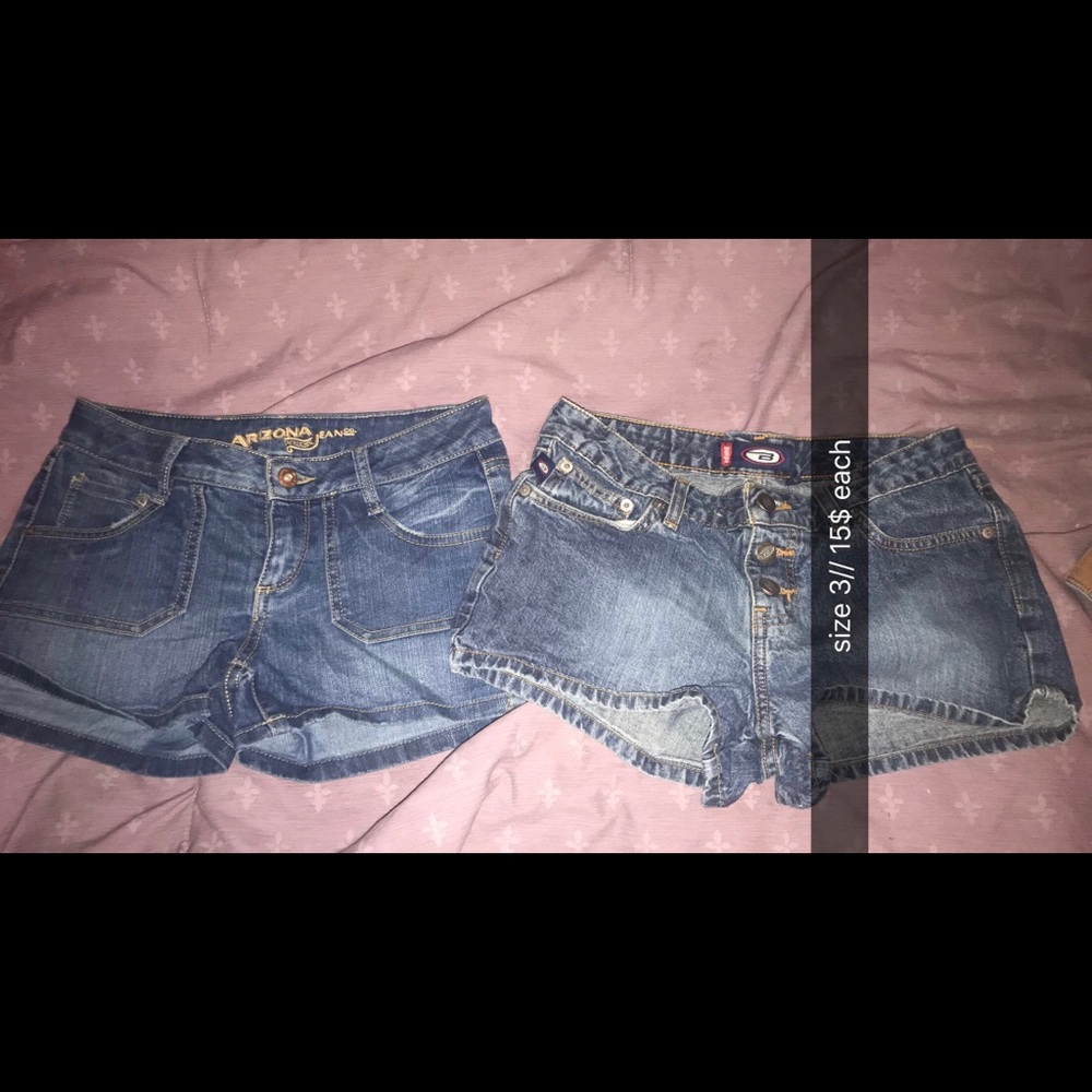 size 4 shorts arzona and bongo * SIZE 4 NOT 3*